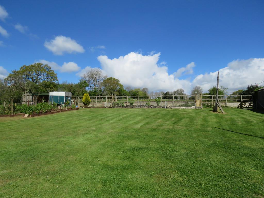 Kilna Bnb Hotel Landrake Exterior photo